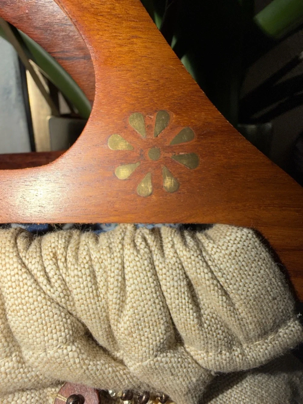 Beaded Beige Linen Clutch with Wooden Handles - Picture 5 of 5
